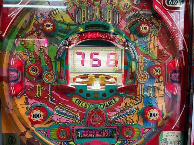 CRF.ピンボール　SANKYO　三共